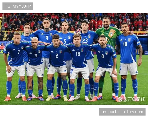 历史回顾:追溯曼奇尼时代,意大利足球边路传中的战术演变 历史回顾:追溯曼奇尼时代,意大利足球边路传中的战术演变